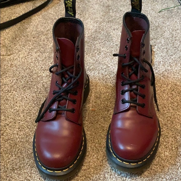 Dr. Martens Shoes - Cherry doc martens size 6 only worn once